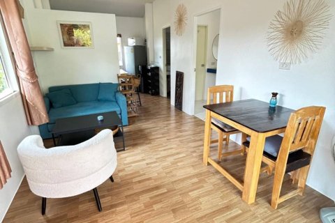 House in Surat Thani, Thailand 2 bedrooms № 172994 - photo 8