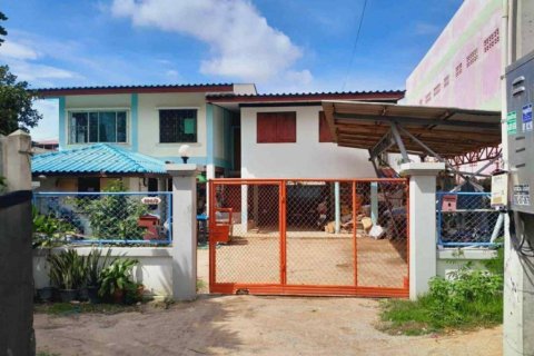 Земельный участок в Паттайе, Таиланд  № 172996