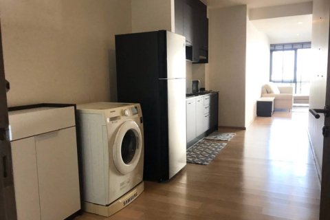 Condo à Bangkok, Thaïlande, 1 chambre  № 172993 - photo 2