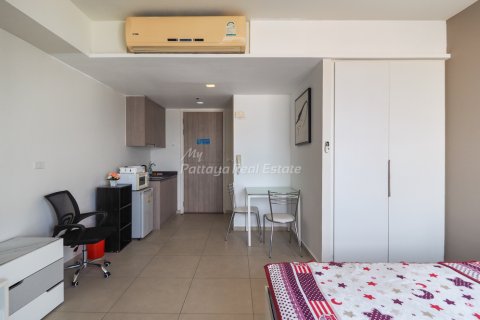 Studio dans le Condo à Bang Lamung, Thaïlande № 205238 - photo 4