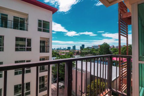 Studio in the Condo in Bang Lamung, Thailand № 205234 - photo 10