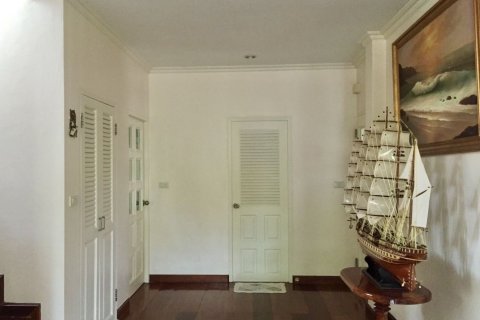 Villa à Samut Prakan, Thaïlande 4 chambres № 150115 - photo 11