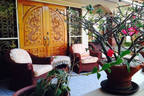 Maison à San Sai, Thaïlande 4 chambres № 163325 - photo 8