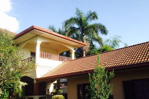 Maison à San Sai, Thaïlande 4 chambres № 163325 - photo 7