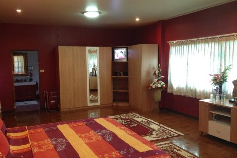 Maison à San Sai, Thaïlande 4 chambres № 163325 - photo 28