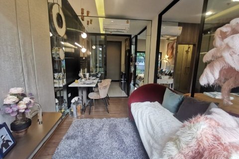 Студия в кондо в Ваттхане, Бангкок, Таиланд № 163327 - фото 6