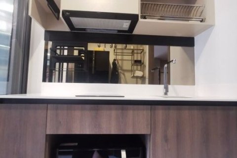 Студия в кондо в Ваттхане, Бангкок, Таиланд № 163327 - фото 9