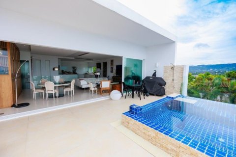 Villa in Ko Samui, Thailand 2 bedrooms № 163322 - photo 2