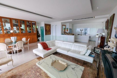 Villa in Ko Samui, Thailand 2 bedrooms № 163322 - photo 3
