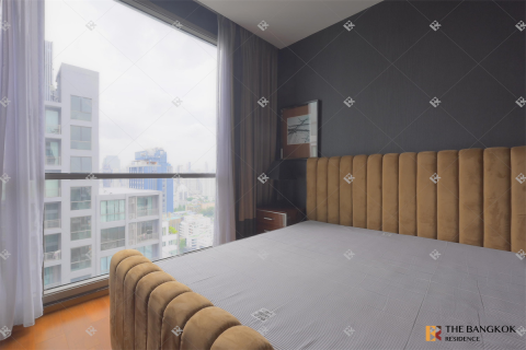 Condo in Bangkok, Thailand, 2 bedrooms  № 220627 - photo 2