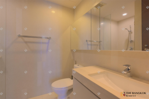 Condo in Bangkok, Thailand, 2 bedrooms  № 220627 - photo 3