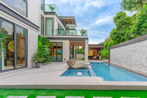 Дом в Паттайе, Таиланд с 6 спальнями  № 135324 - фото 6