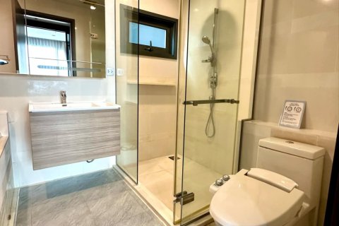 Studio in the Condo in Khlong Toei, Bangkok, Thailand № 164565 - photo 8