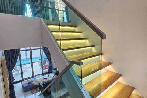 House in Pattaya, Thailand 5 bedrooms № 155704 - photo 25