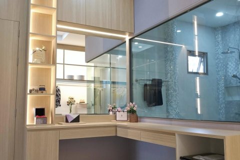 House in Pattaya, Thailand 5 bedrooms № 155704 - photo 17