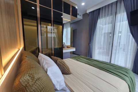 House in Pattaya, Thailand 5 bedrooms № 155704 - photo 16