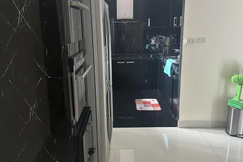 Villa à Pattaya, Thaïlande 4 chambres № 155705 - photo 11