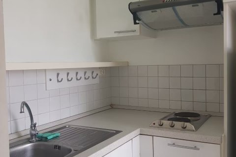 Studio dans le Condo à Bangkok, Thaïlande  № 143717 - photo 4