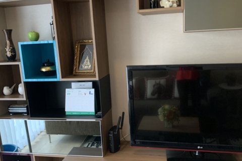 Condo in Bangkok, Thailand, 1 bedroom № 143721 - photo 2