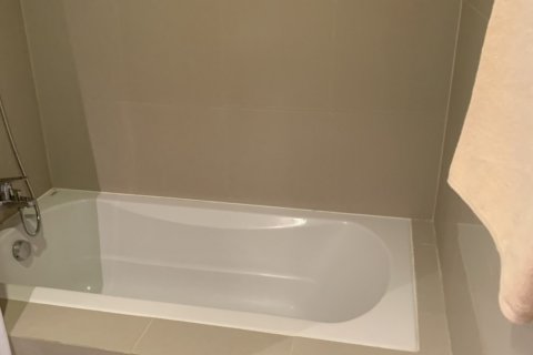 Condo in Bangkok, Thailand, 1 bedroom № 143721 - photo 7