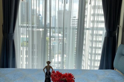 Condo in Bangkok, Thailand, 2 bedrooms  № 143718 - photo 7