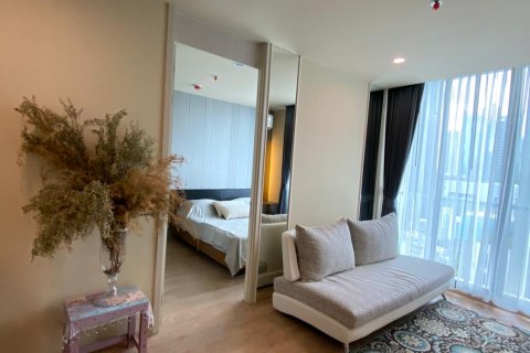 Condo in Bangkok, Thailand, 2 bedrooms  № 143718 - photo 6