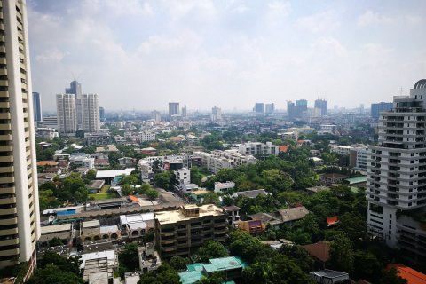 Кондоминиум с 3 спальнями в Бангкоке, Таиланд № 143715 - фото 7