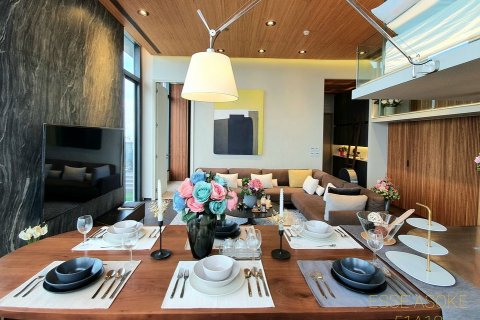 Кондоминиум с 2 спальнями в Бангкоке, Таиланд № 143719 - фото 12