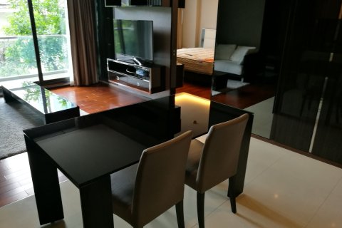 Studio dans le Condo à Watthana, Bangkok, Thaïlande  № 173493 - photo 8