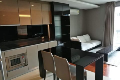 Studio dans le Condo à Watthana, Bangkok, Thaïlande  № 173493 - photo 3