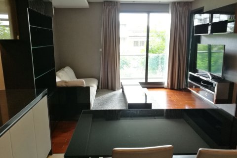 Studio dans le Condo à Watthana, Bangkok, Thaïlande  № 173493