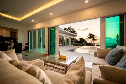 Villa in Phuket, Thailand 3 bedrooms № 173495 - photo 5