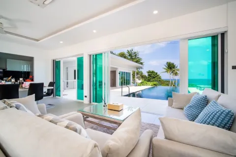 Villa in Phuket, Thailand 3 bedrooms № 173495 - photo 22