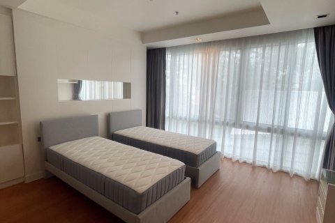 Condo à Khlong Toei, Bangkok, Thaïlande, 4 chambres  № 173496 - photo 21