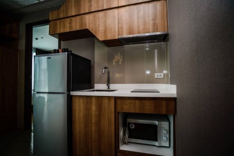 Кондоминиум с 1 спальней в Пхая Тая, Бангкок, Таиланд № 143829 - фото 5