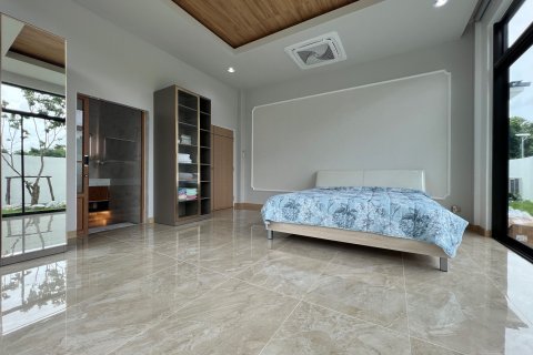 Дом в Паттайе, Таиланд с 4 спальнями  № 140089 - фото 24