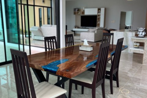 Дом в Паттайе, Таиланд с 4 спальнями  № 140089 - фото 2