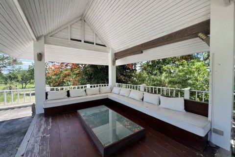 House in Hua Hin, Thailand 7 bedrooms № 194716 - photo 4