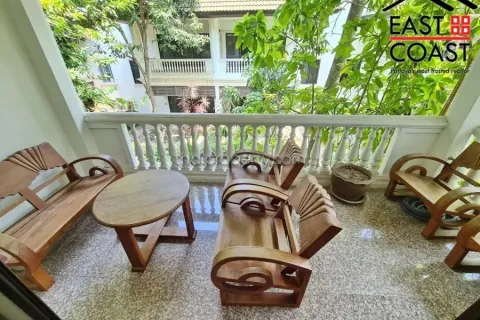 Casa de 3 dormitorios en Pattaya, Tailandia № 213604 - foto 28