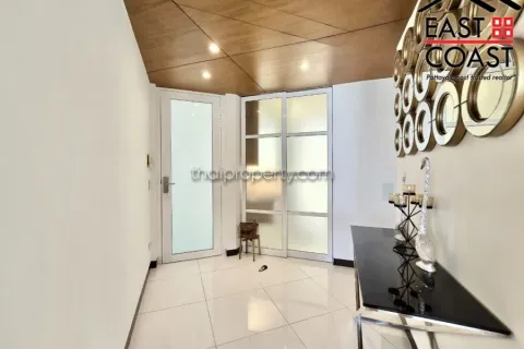 Condominio de 2 dormitorios en Pattaya, Tailandia № 213600 - foto 16