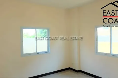 Casa de 2 dormitorios en Pattaya, Tailandia № 213605 - foto 18