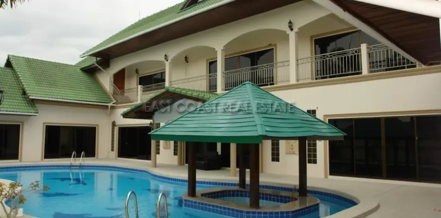 Casa de 7 dormitorios en Pattaya, Tailandia № 213603
