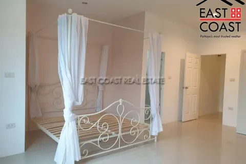 Casa de 2 dormitorios en Pattaya, Tailandia № 213599 - foto 23