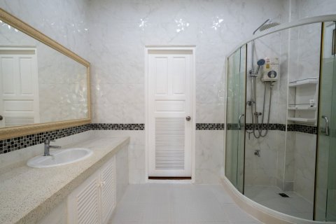 House in Chiang Mai, Thailand 3 bedrooms № 172500 - photo 18