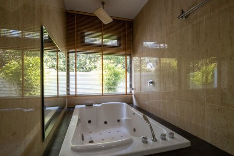 House in Chiang Mai, Thailand 3 bedrooms № 172500 - photo 16