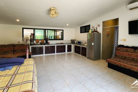 Commercial property in Chiang Mai, Thailand 850 sq.m. № 172501 - photo 8