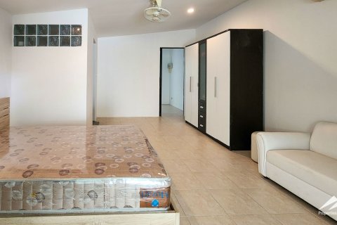 Commercial property in Chiang Mai, Thailand 850 sq.m. № 172501 - photo 10