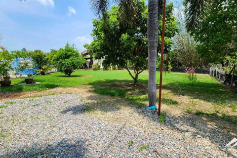 Коммерческая недвижимость в Чиангмае, Таиланд 850м2  № 172502 - фото 16