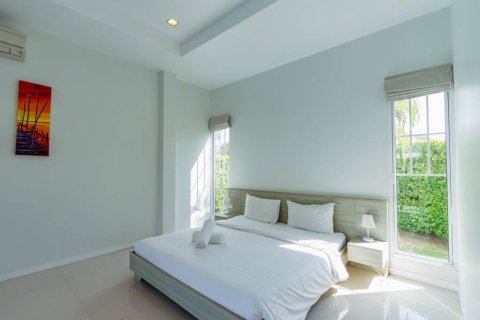 Villa à Hua Hin, Thaïlande 4 chambres № 161458 - photo 10
