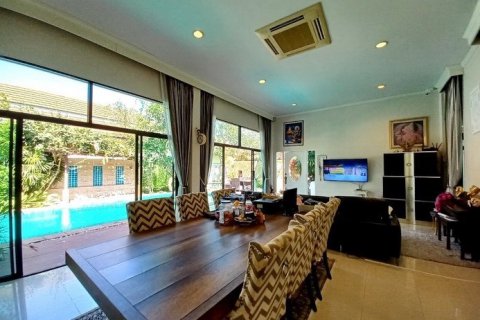 Haus in Pattaya, Thailand 4 Schlafzimmer № 223054 - Foto 4
